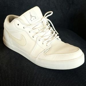 Air Jordan 1 All white Cream Nike Swoosh